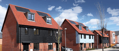 New-Build 2.7kW (6 Panels) Grid-Tie Solar Kit with 3.0kW AC Coupled Inverter and 5kWh Battery